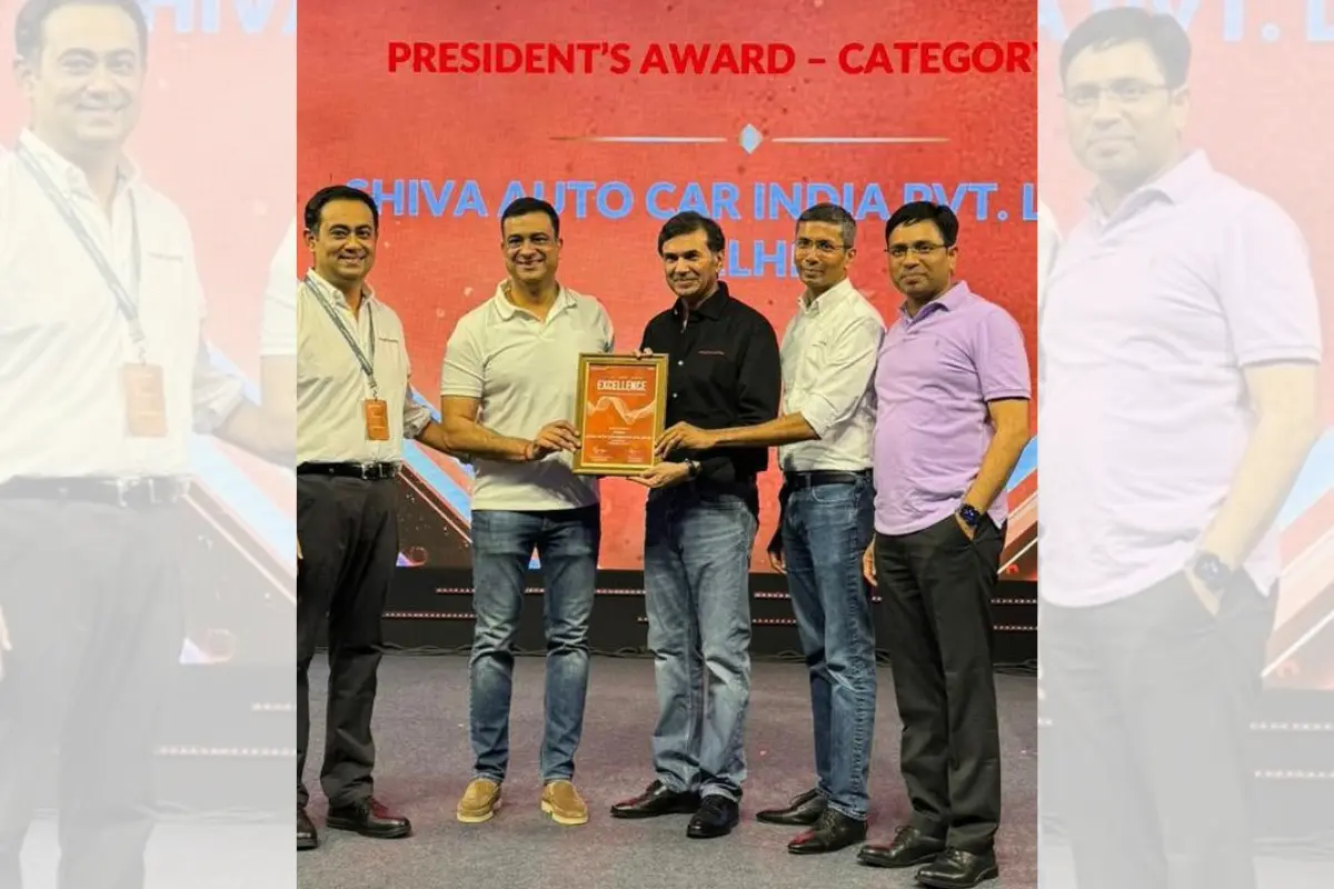 Team Shiva Mahindra Receives Top Notch President Award From Mahindra Pan India