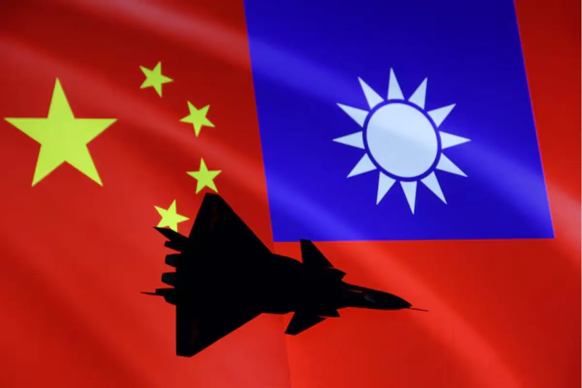 Taiwan Monitors Unprecedented Chinese Military Presence