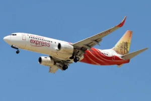 Air India Express Dismisses 30 Employees Amid Mass Sick Leave, Issues Ultimatum to Remainder