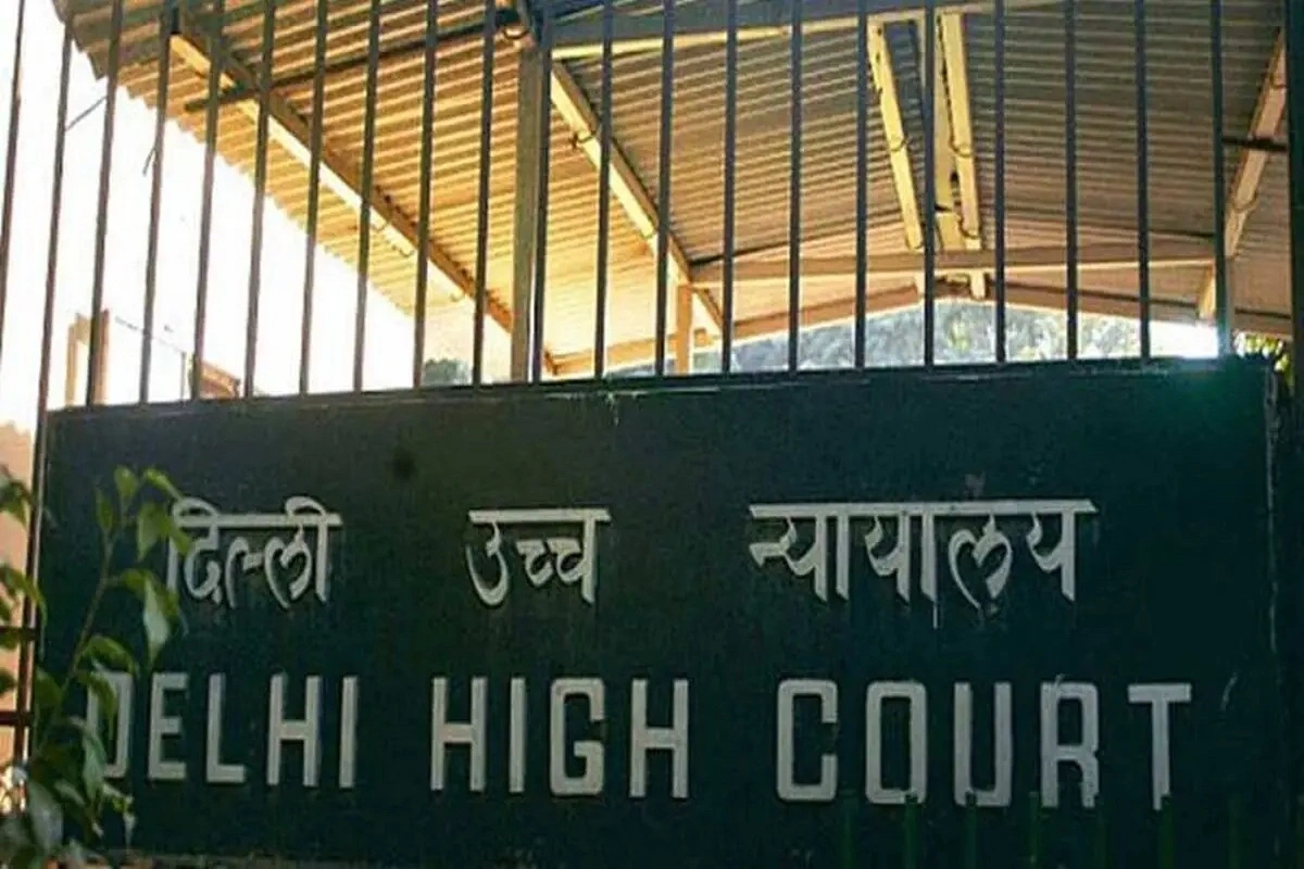 Delhi High Court Nullifies Arms Act FIR, Imposes Rs 50,000 Fine on Defendan