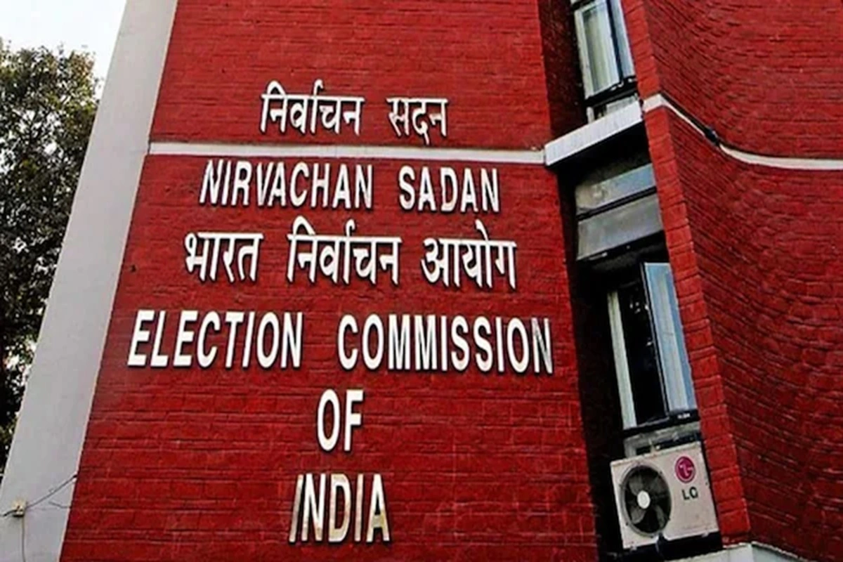 ECI Reprimands BJP and Congress, Rejects Defences on Campaign Remarks as ‘Not Tenable’