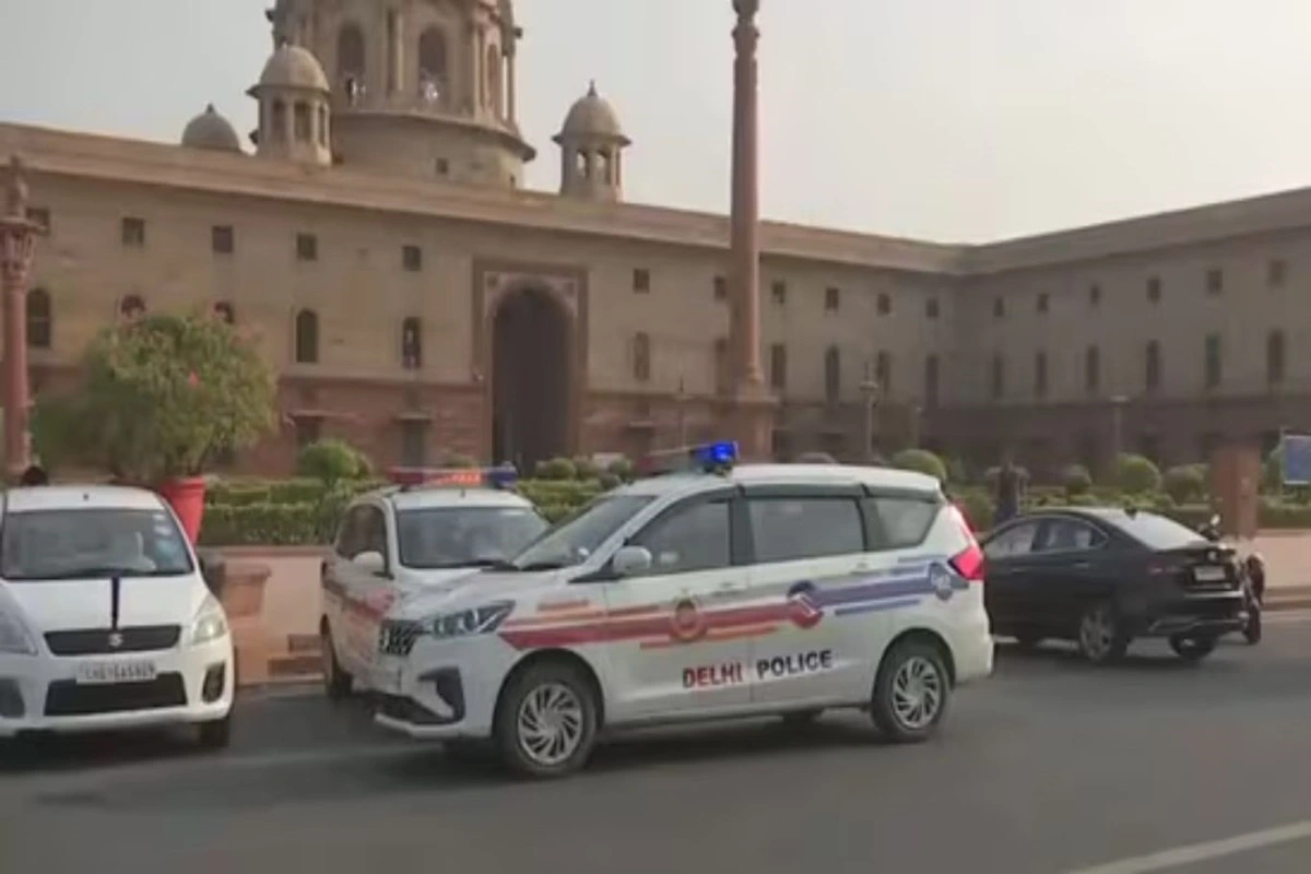 Bomb Threat Targets Home Ministry in North Block; Rapid Response by Bomb Disposal Squad