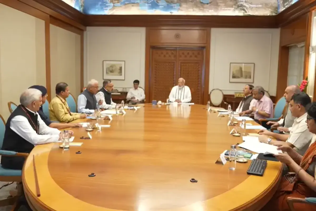 PM Modi held review meeting with officials