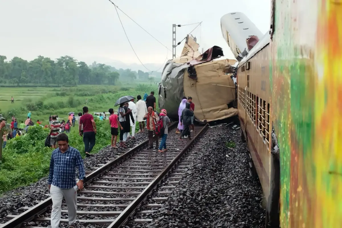 Darjeeling Train Collision: Kanchanjunga Express Death Toll Reaches 10