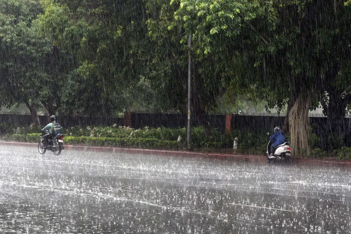 Relief From Heatwave; Rain Showers Bring Respite To Delhi-NCR