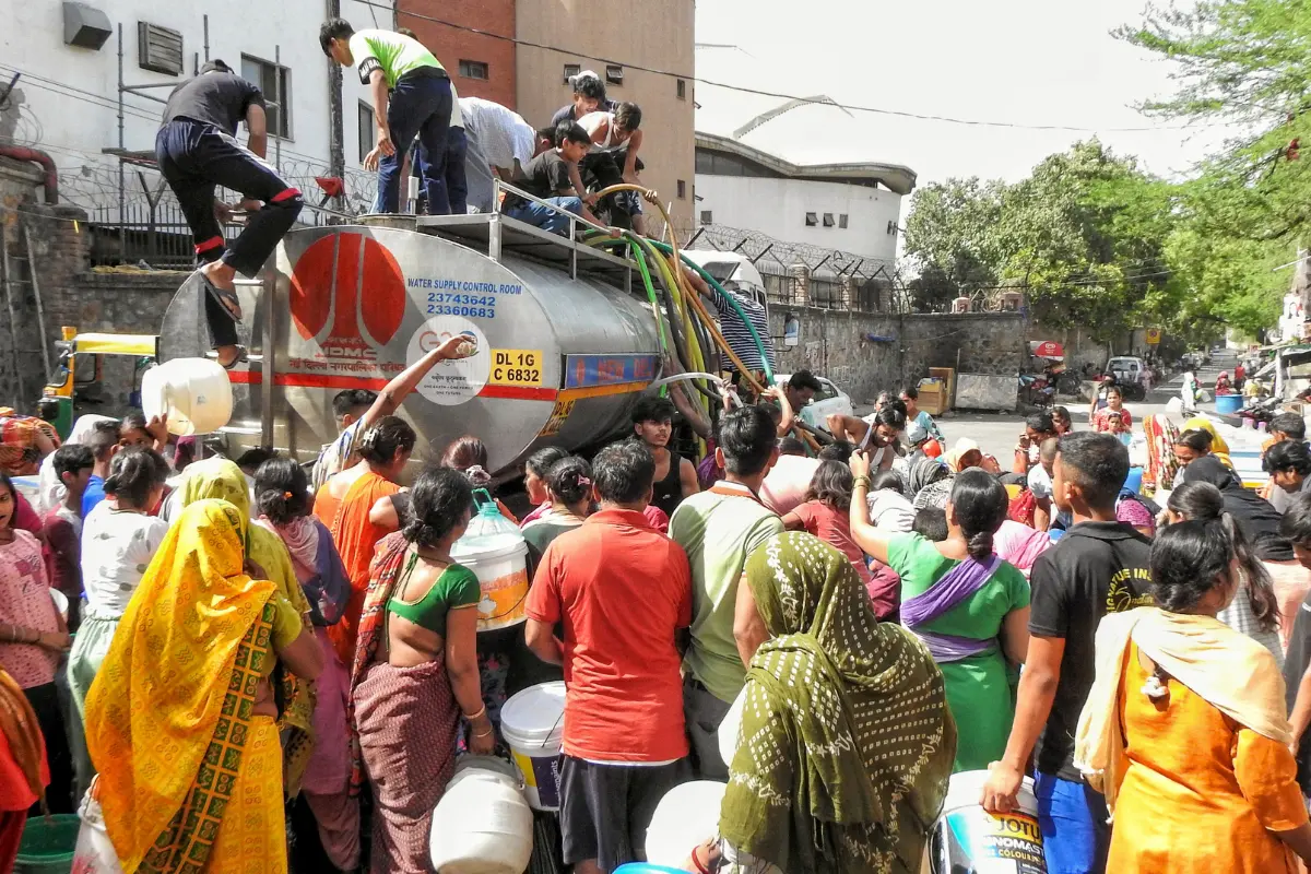 Drinking Water Crisis Grips Delhi Amid Political Blame Game