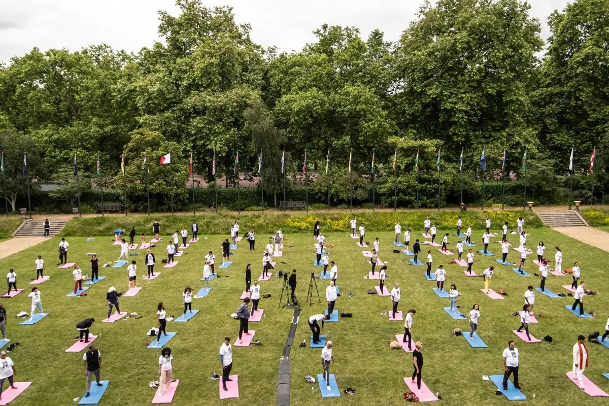 Commonwealth Headquarters In London Commemorates International Yoga Day