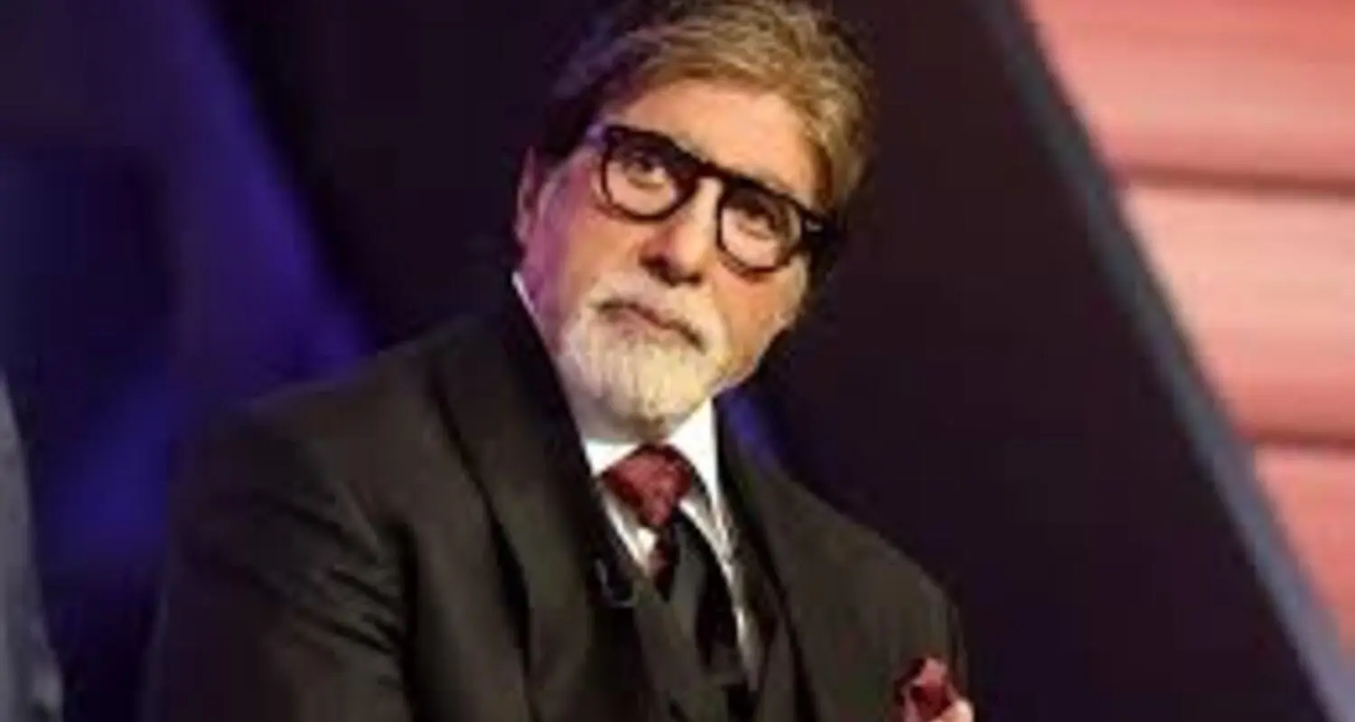 Amitabh Bachchan Reacts To The Anniversary Greetings From Fan