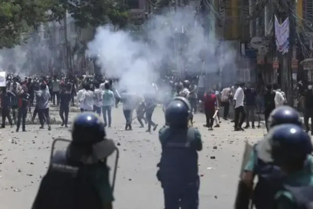 Arrests In Bangladesh Exceed 2500 Amid Unrest Over Employment Quotas