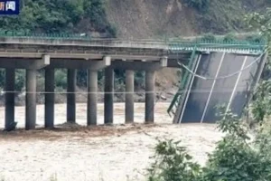 Torrential Rains Cause Bridge Collapses In China, Killing 11 People
