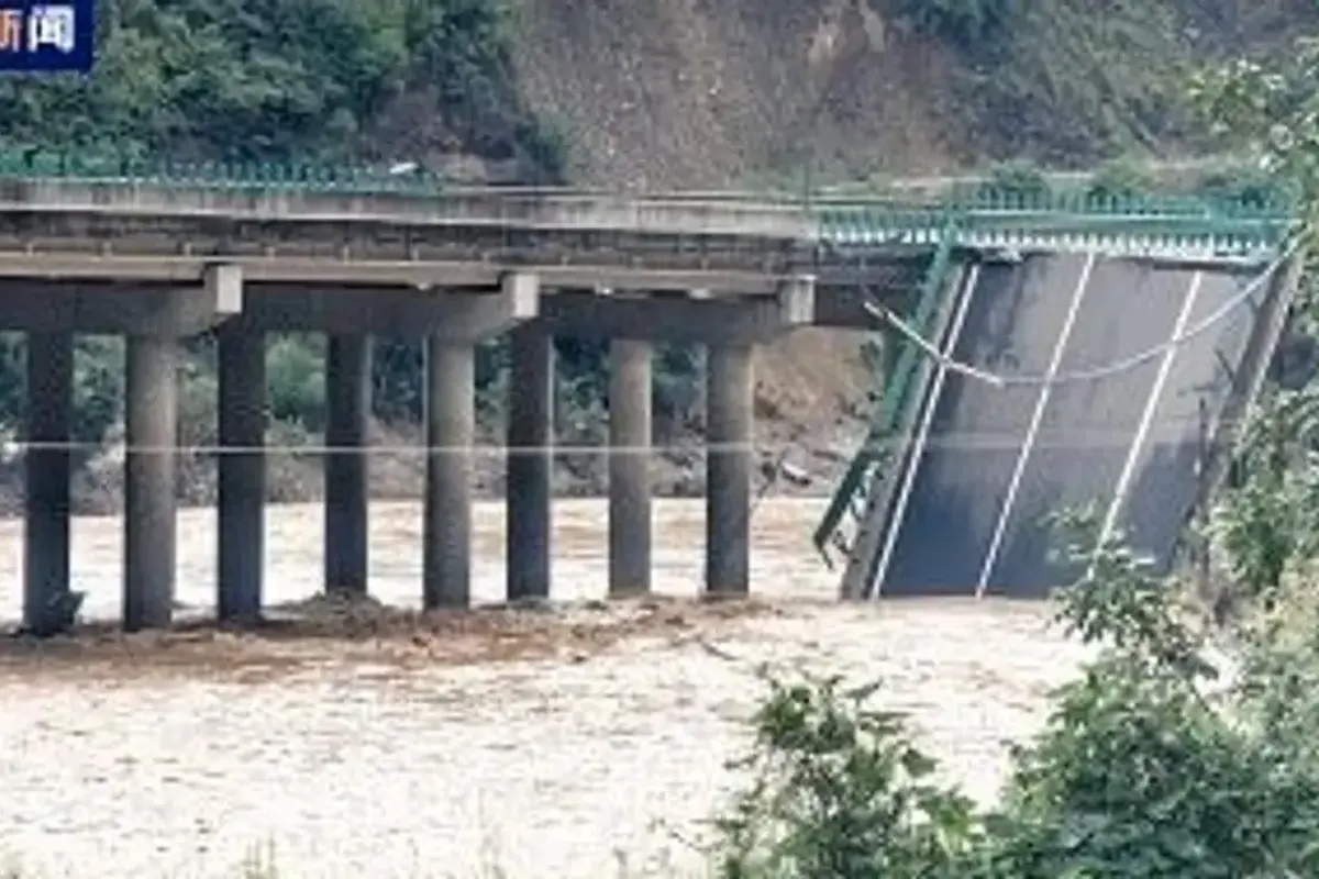 Torrential Rains Cause Bridge Collapses In China, Killing 11 People