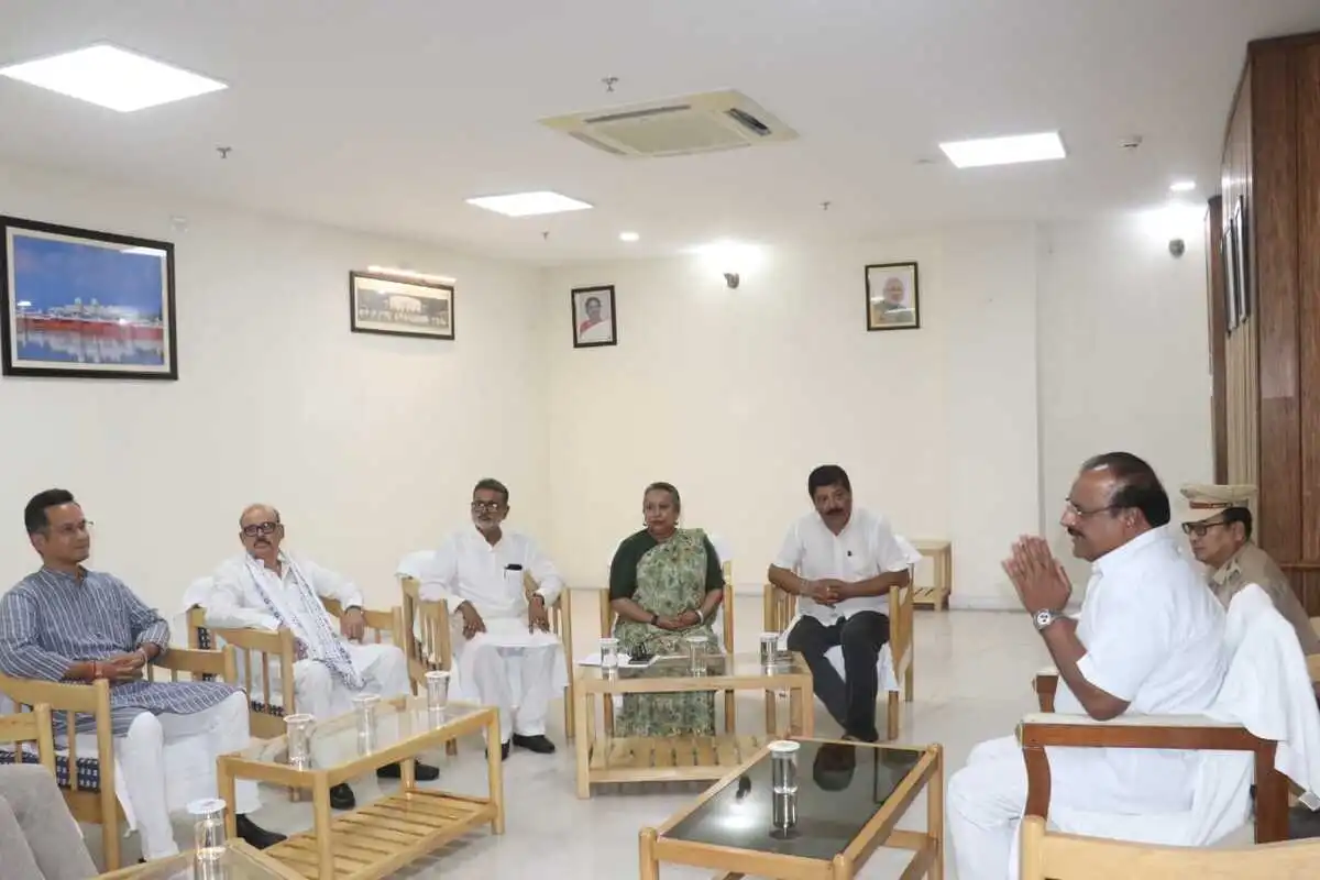 Congress leaders met Tripura Governor