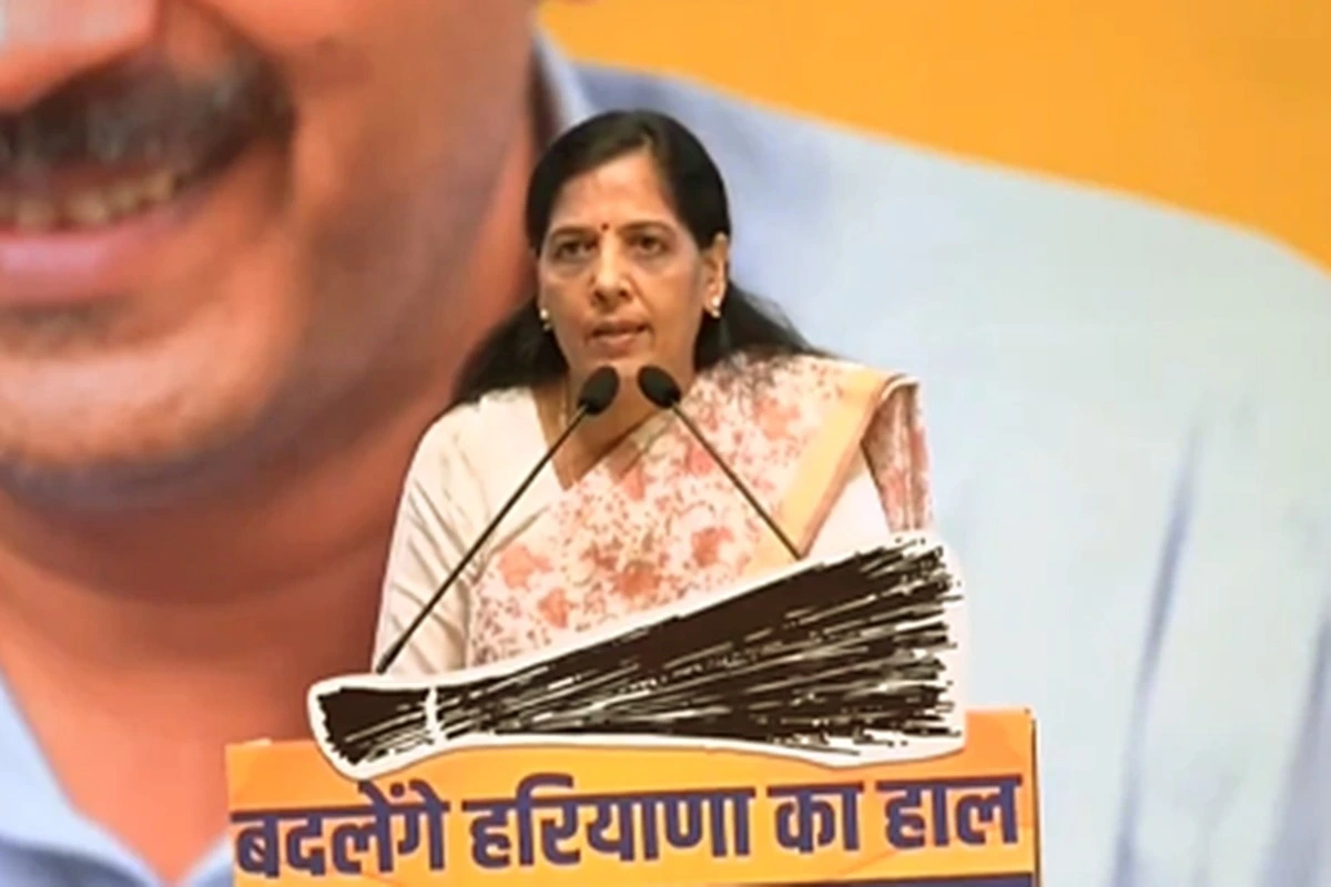 Sunita Kejriwal Promises Development In Haryana On Delhi Model Ahead Of Assembly Elections