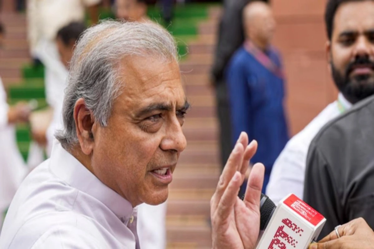 Mahesh Jethmalani Slams Hindenburg Report on SEBI Chief as a ‘Pathetic Damp Squib’