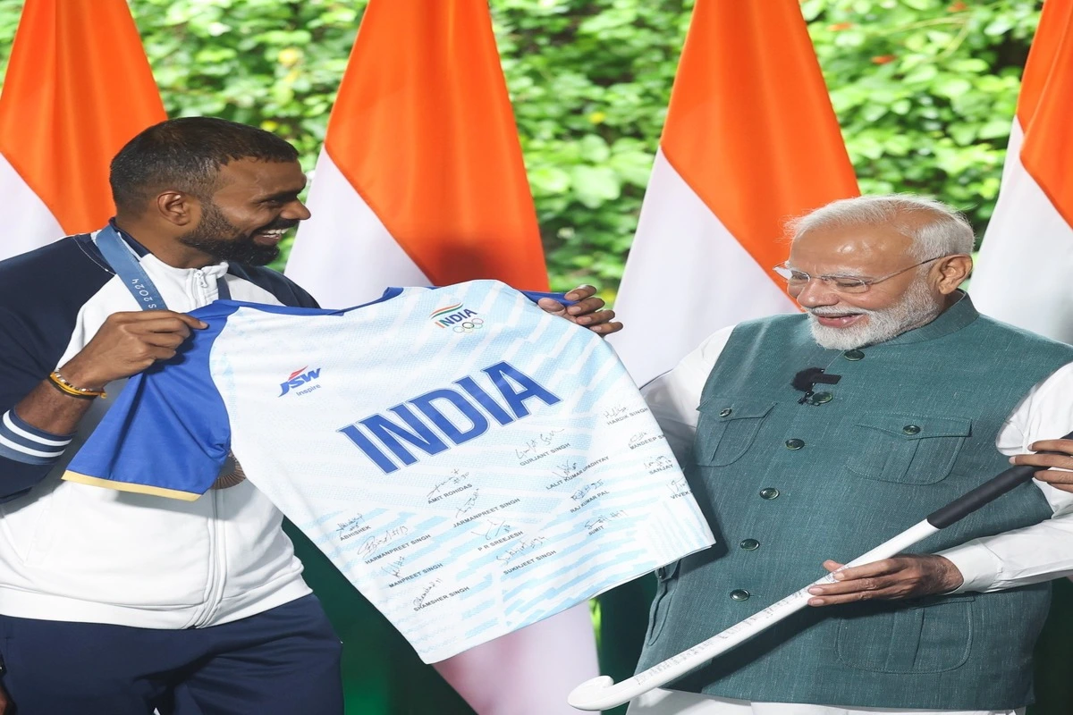 Prime Minister Modi Honors Hockey Legend PR Sreejesh For His Contributions