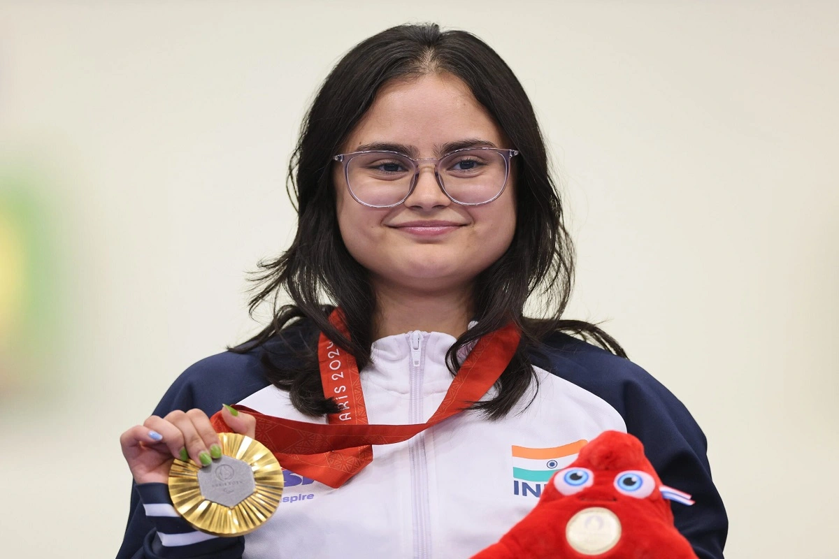 PM Modi Dials Avani Lekhara Congratulates Her On Paris Paralympics Gold