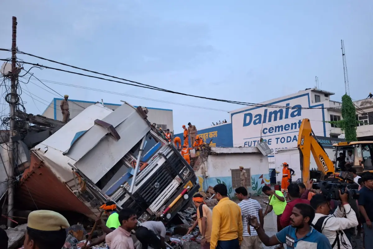 Lucknow Building Collapse