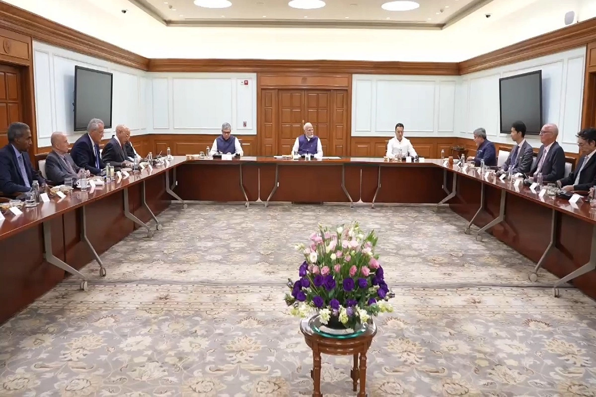 PM Modi Chairs Semiconductor Roundtable With Industry Leaders