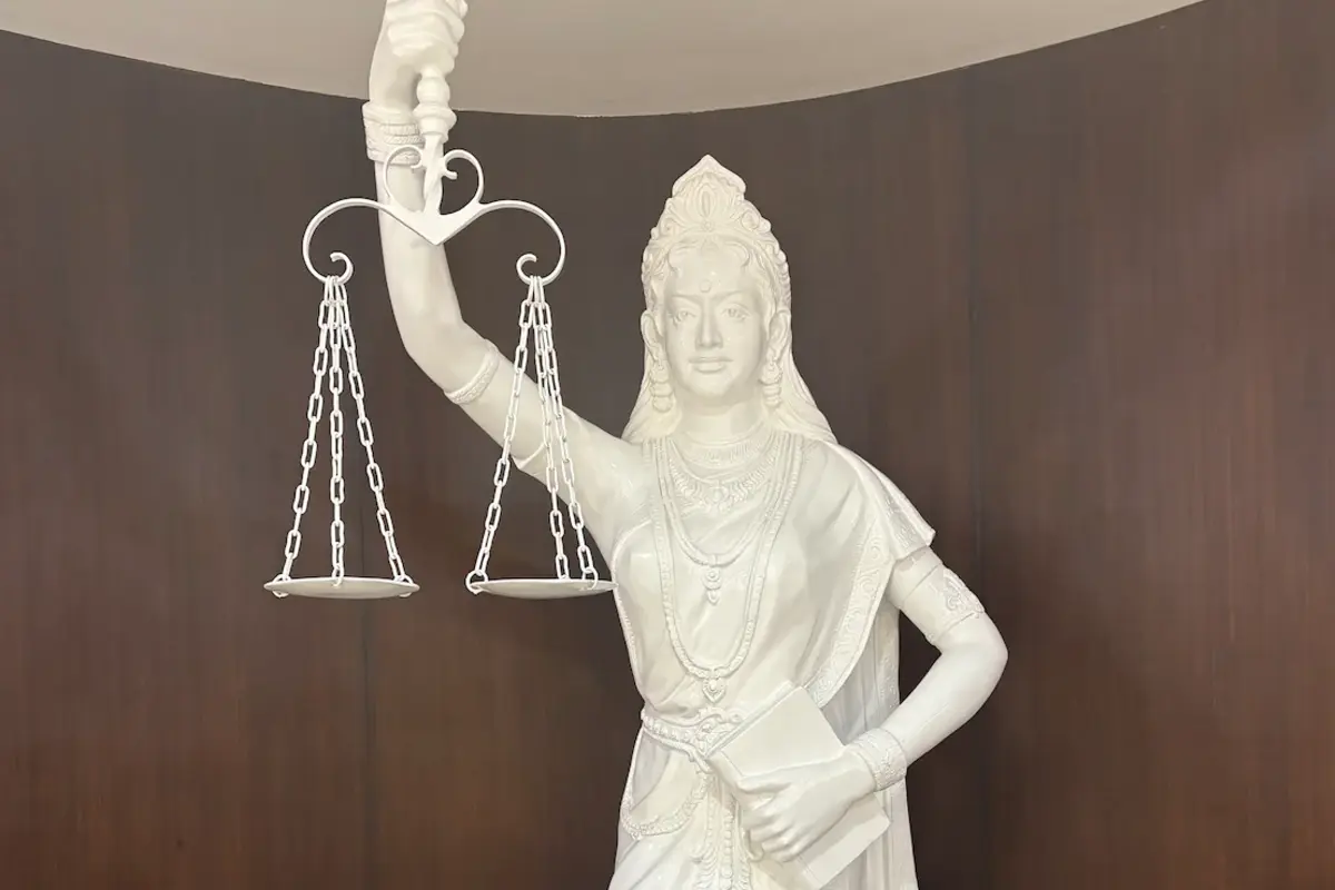 Blindfold Off From New Statue Of Justice In SC; Constitution Replaces Sword