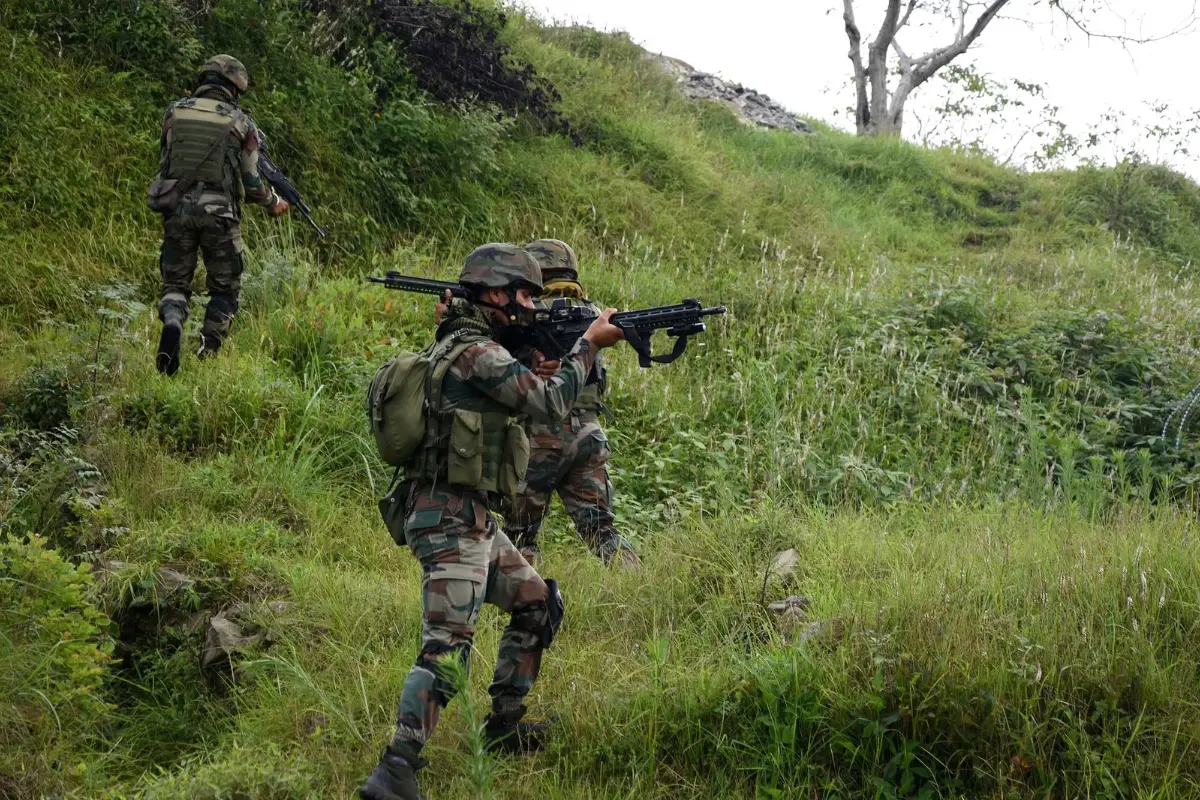 Army Foils Infiltration Attempt In Kupwara, Neutralizes Two Terrorists