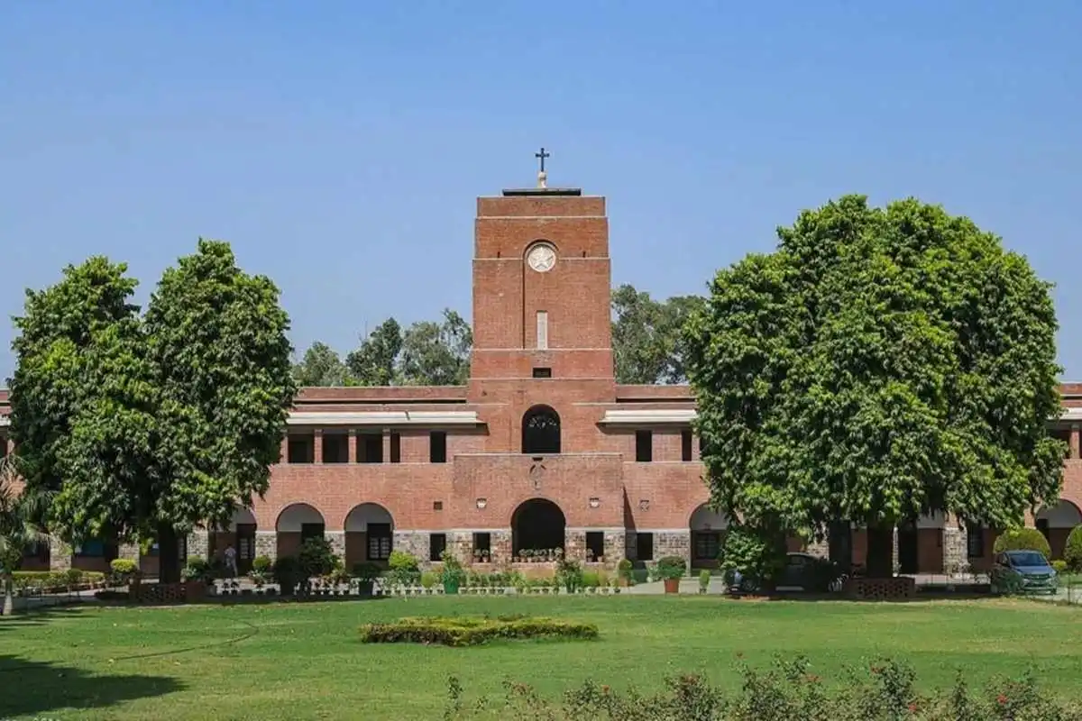 St. Stephen's College