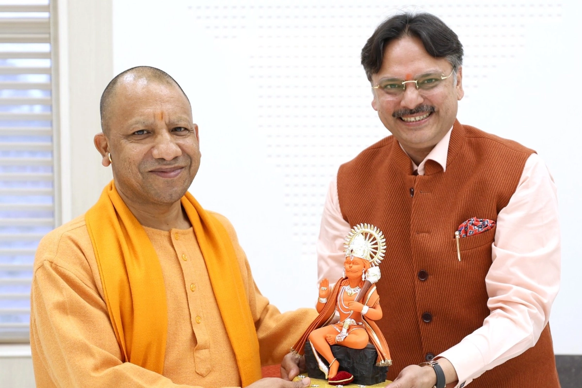 MLA Dr. Rajeshwar Singh Meeting With CM Yogi Adityanath