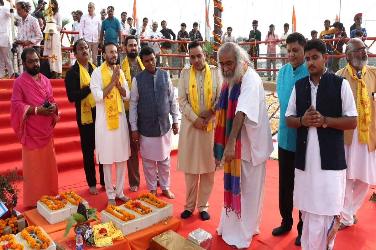 Shiladan and 108 Kundiya Shiladan Mahayagna at Kalki Dham