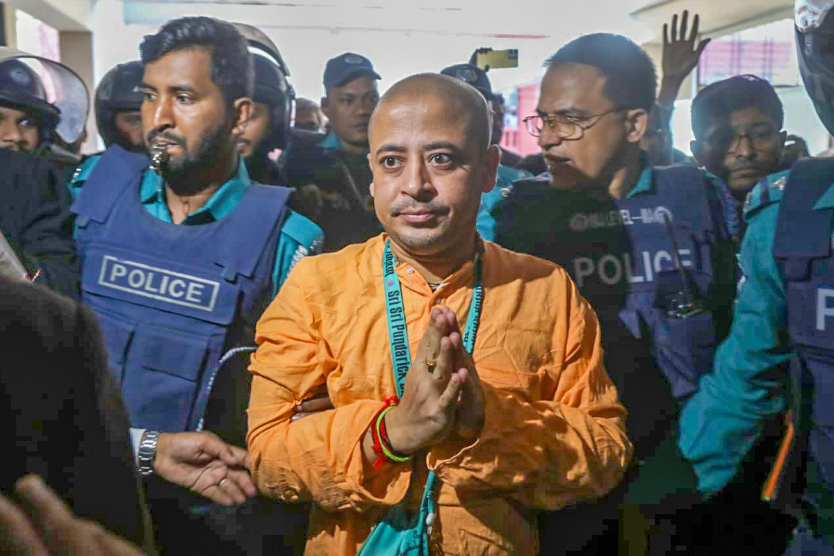 Bangladesh Court Rejects Bail Plea Of Monk Chinmoy Krishna Das On Sedition Charges