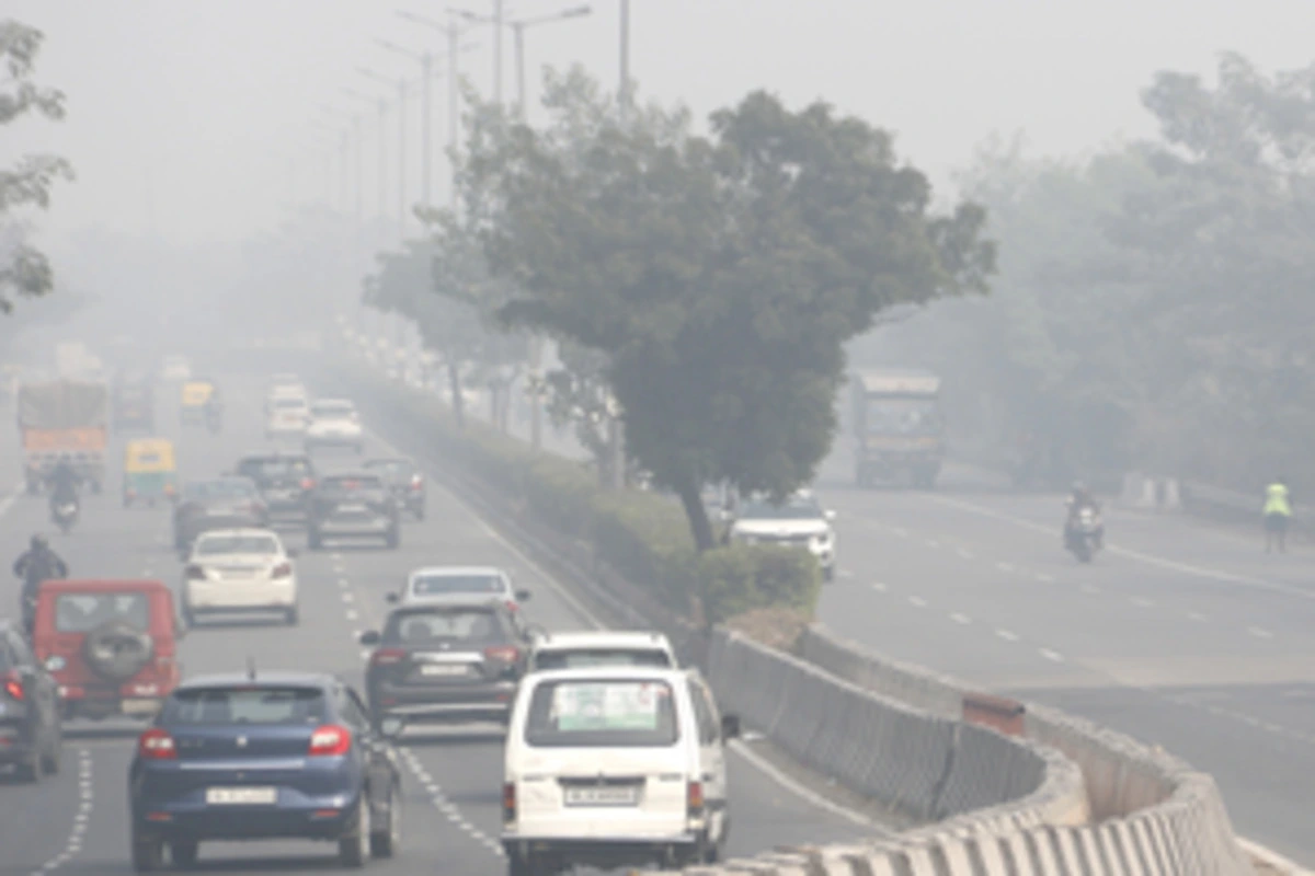 Delhi-NCR Battles Severe Smog As Air Quality Plunges