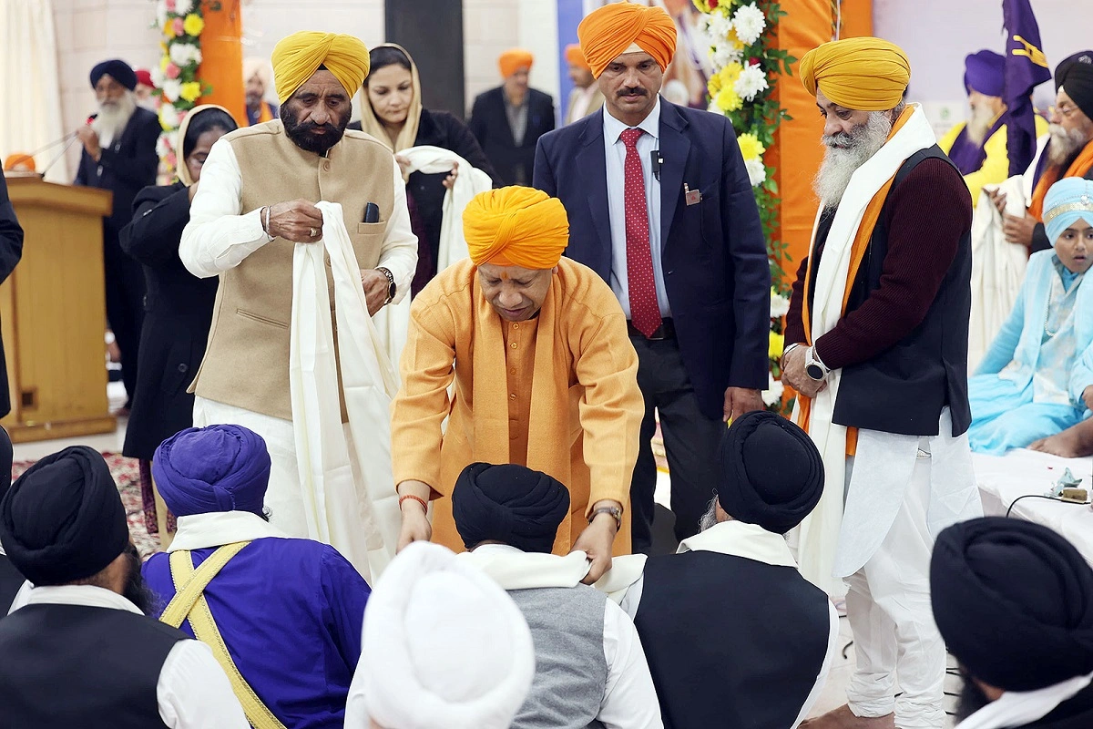 Veer Baal Diwas: CM Yogi Honors Sikh Gurus’ Role In Safeguarding Religion And Nation