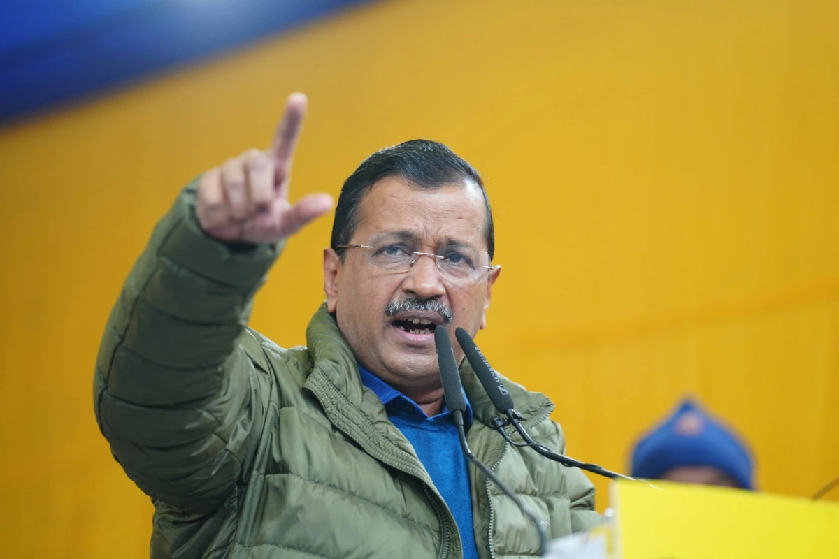 Kejriwal Criticizes BJP Model; Highlights AAP’s Welfare Agenda