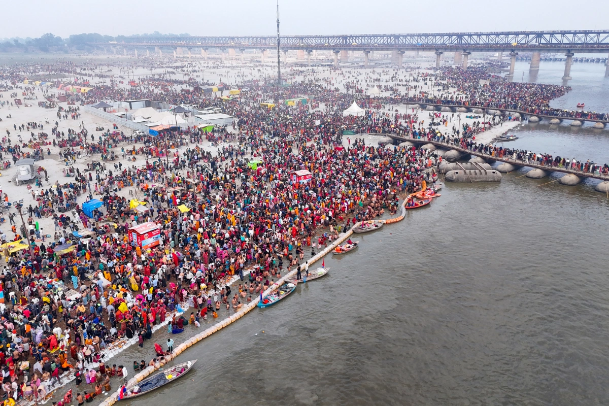 Prayagraj Devotees