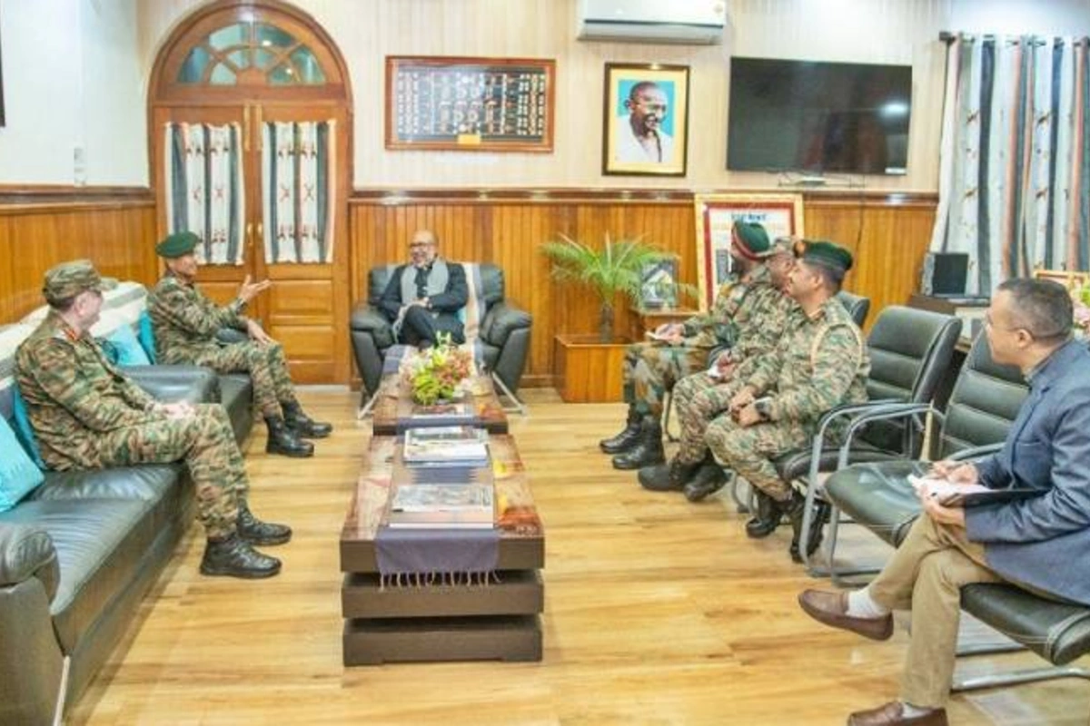 Top Army Officers Meet Manipur Governor And CM To Discuss Security Situation