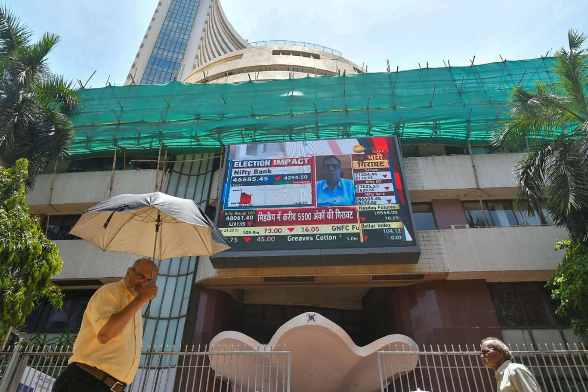 Stock Market Ends Flat As Investors Remain Cautious, NBFC Stocks Rally