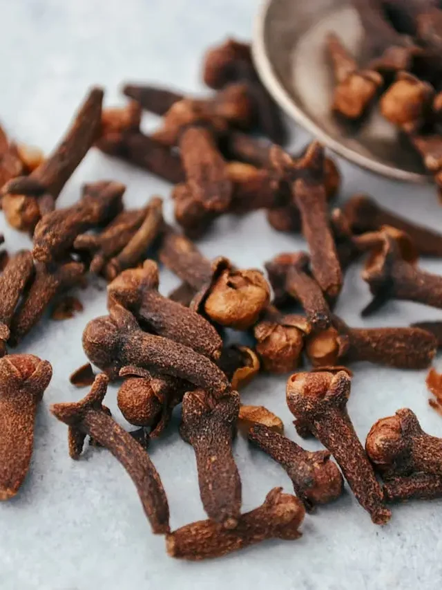 7 Benefits Of Drinking Clove Tea To Manage Diabetes