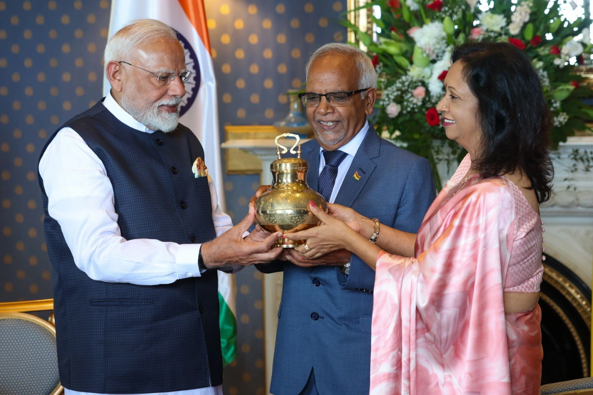 Prime Minister Narendra Modi Gifts Sacred Sangam Water To Mauritius President