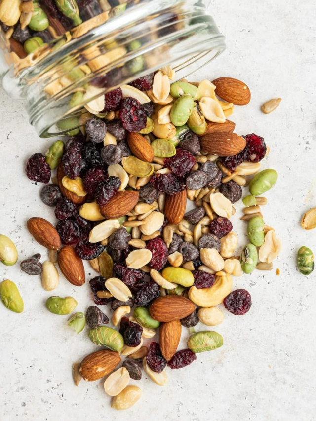 Nature’s Power Packs: 5 Health Benefits Of Dry Fruits