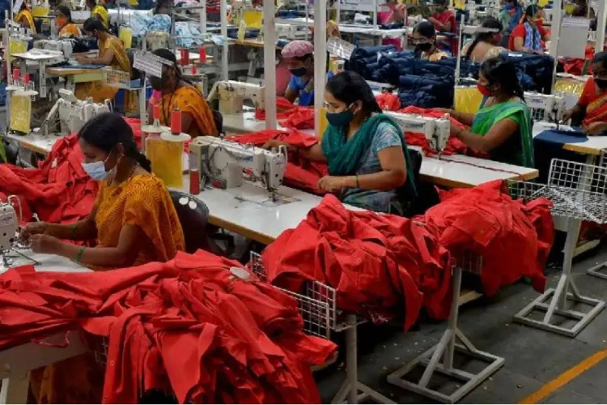 India Among Top Textile Exporters With 4% Share In Global Market: Minister