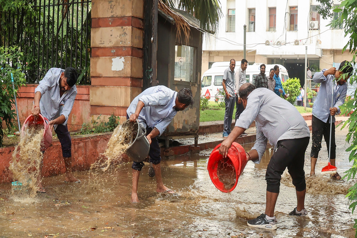 NDMC Responds Swiftly To 61 Complaints During Pre-Dawn Storm