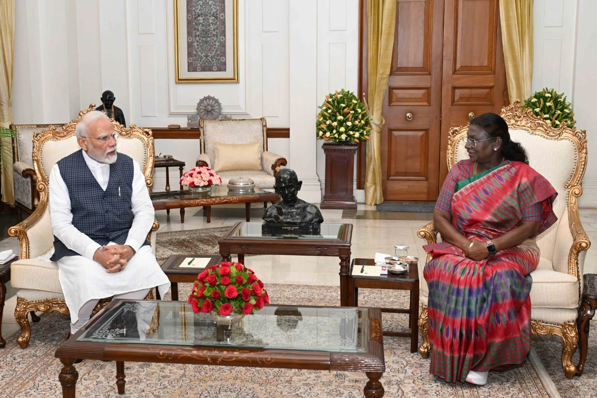 PM Modi Briefs President Murmu On 'Operation Sindoor' Strikes
