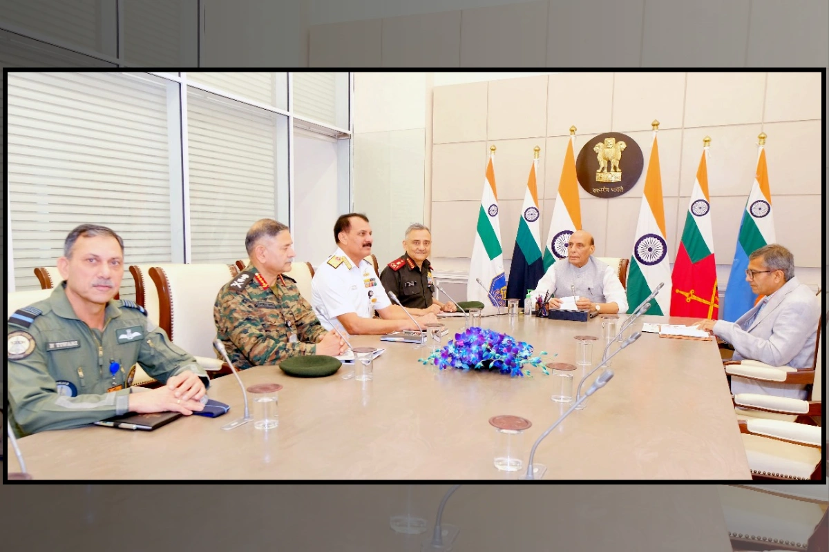 Rajnath Singh Reviews Western Border Security Following PM Modi’s Strong Anti-Terror Stand