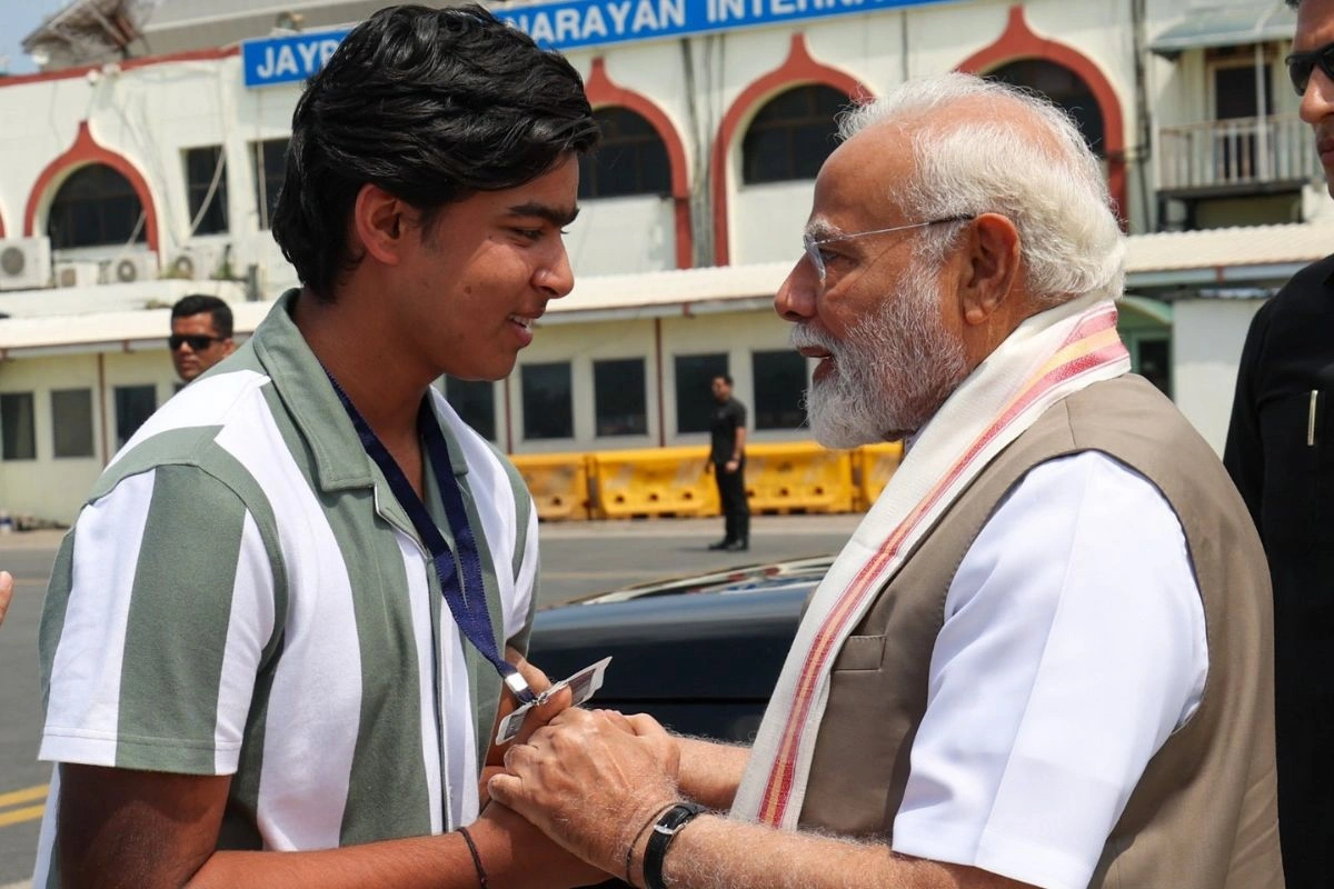 PM Modi Meets IPL Star Vaibhav Suryavanshi & Family At Patna Airport