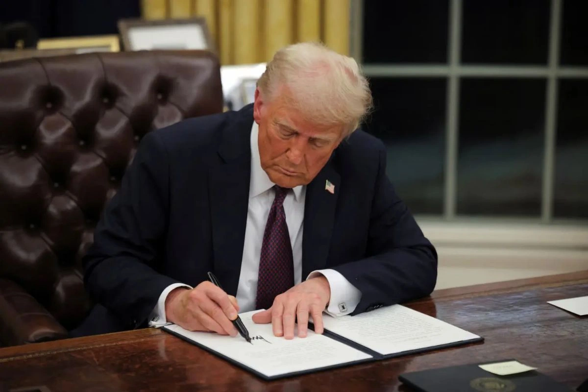 US President Trump Signals Tariff Relief As US-China Trade Talks Show Signs Of Thawing