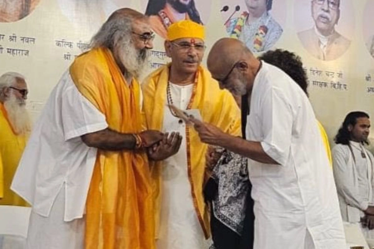 Acharya Pramod Krishnam Joins Prominent Saints At Sanatan Sanskriti Jagran Mahotsav