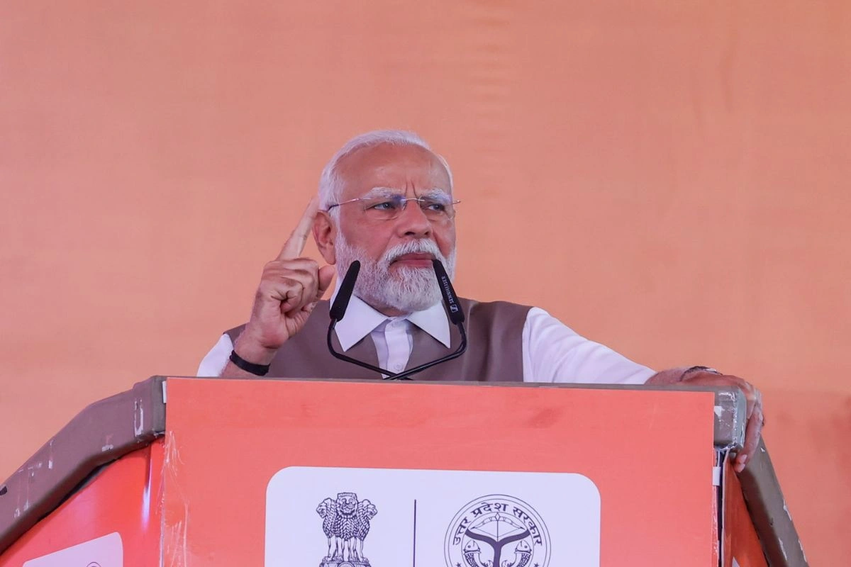 PM Modi Warns Pakistan: Ab Goli Ka Jawab Gole Se Milega