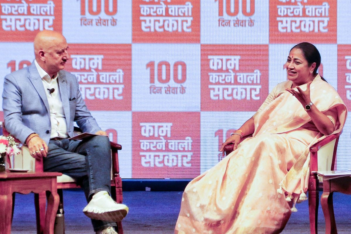 Delhi CM Rekha Gupta Calls PM Modi’s Dedication Gold Standard For Politicians