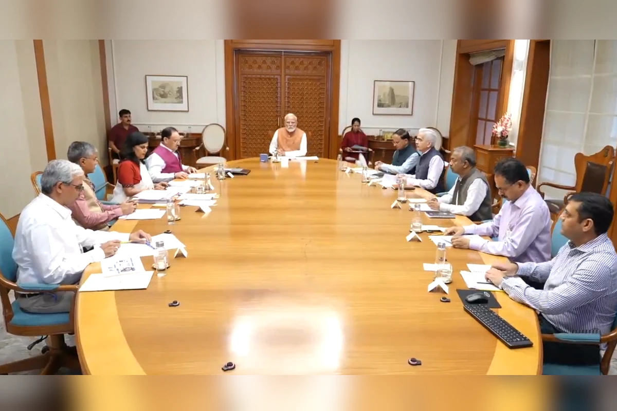 PM Modi Reviews Progress Of TB Eradication Campaign; Launches 100-Day Action Plan
