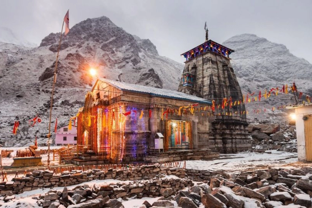 Char Dham Yatra, Uttarakhand, suspension lifted, rainfall, landslides, Kedarnath, Badrinath, Yamunotri, Gangotri, weather advisory, pilgrimage resumption.