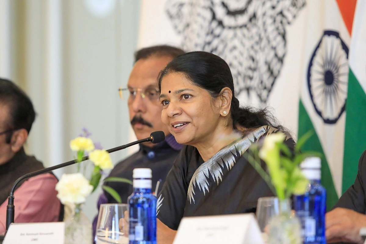 Stalin Hails Kanimozhi’s Stand On National Language Of India In Viral Speech