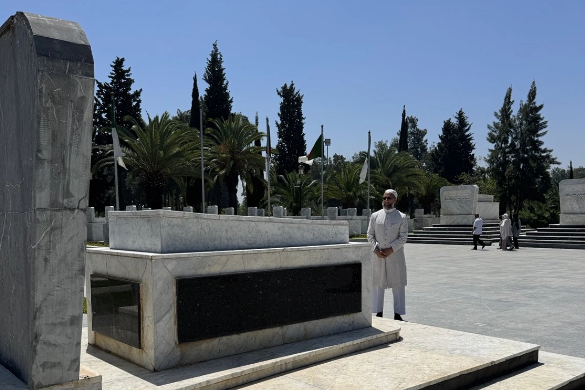 AIMIM Chief Asaduddin Owaisi Pays Tribute To Algerian Freedom Hero Amir Abdul Qadir In Algiers